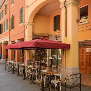 Casa Del Sole By , Bologna Italy